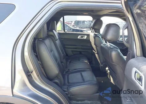 2014 Ford Explorer Xlt z USA, uszkodzony, nr VIN 1FM5K8D83EGA95212